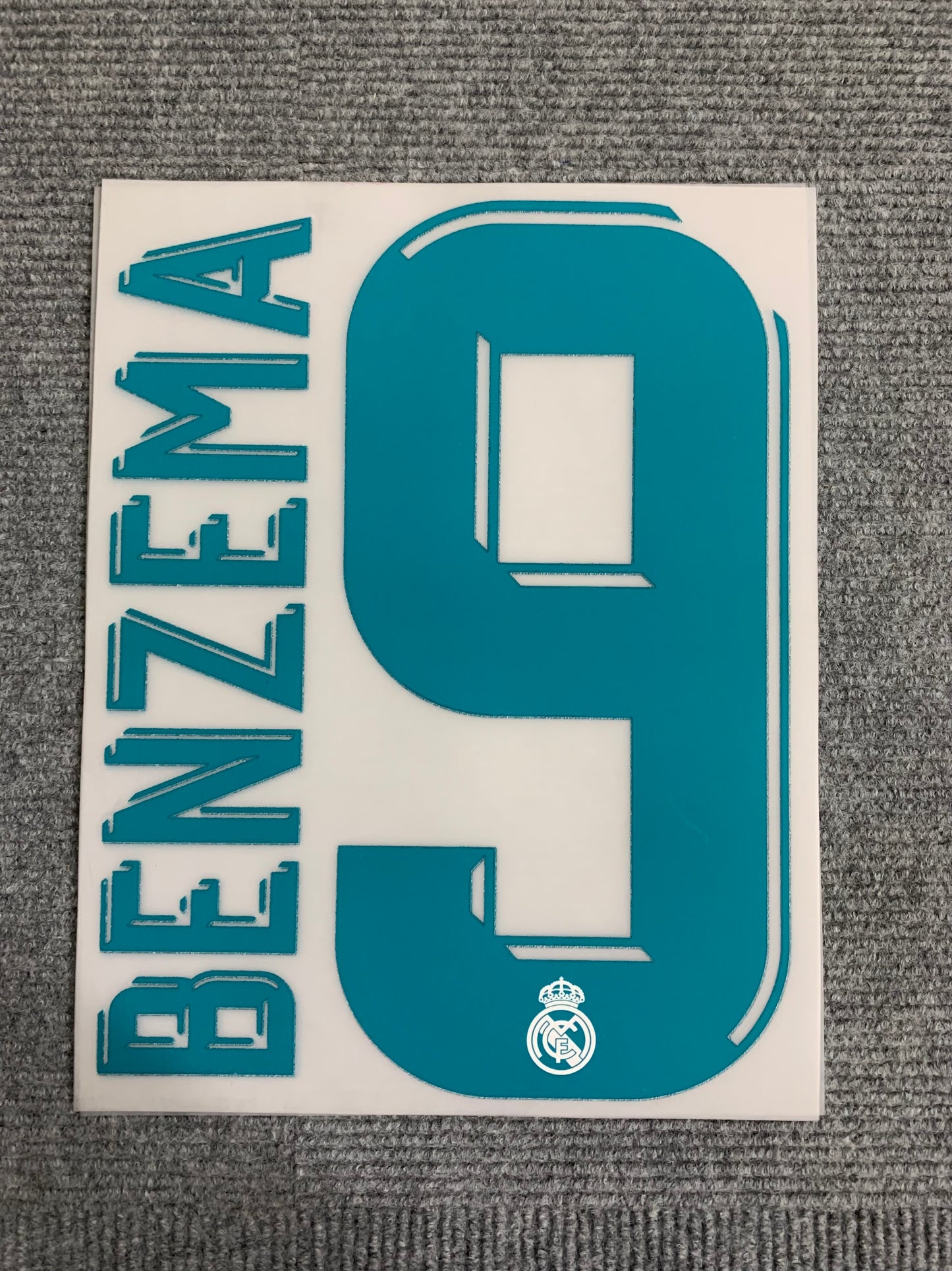 Benzema Real Madrid Local (Official Printing) - 18