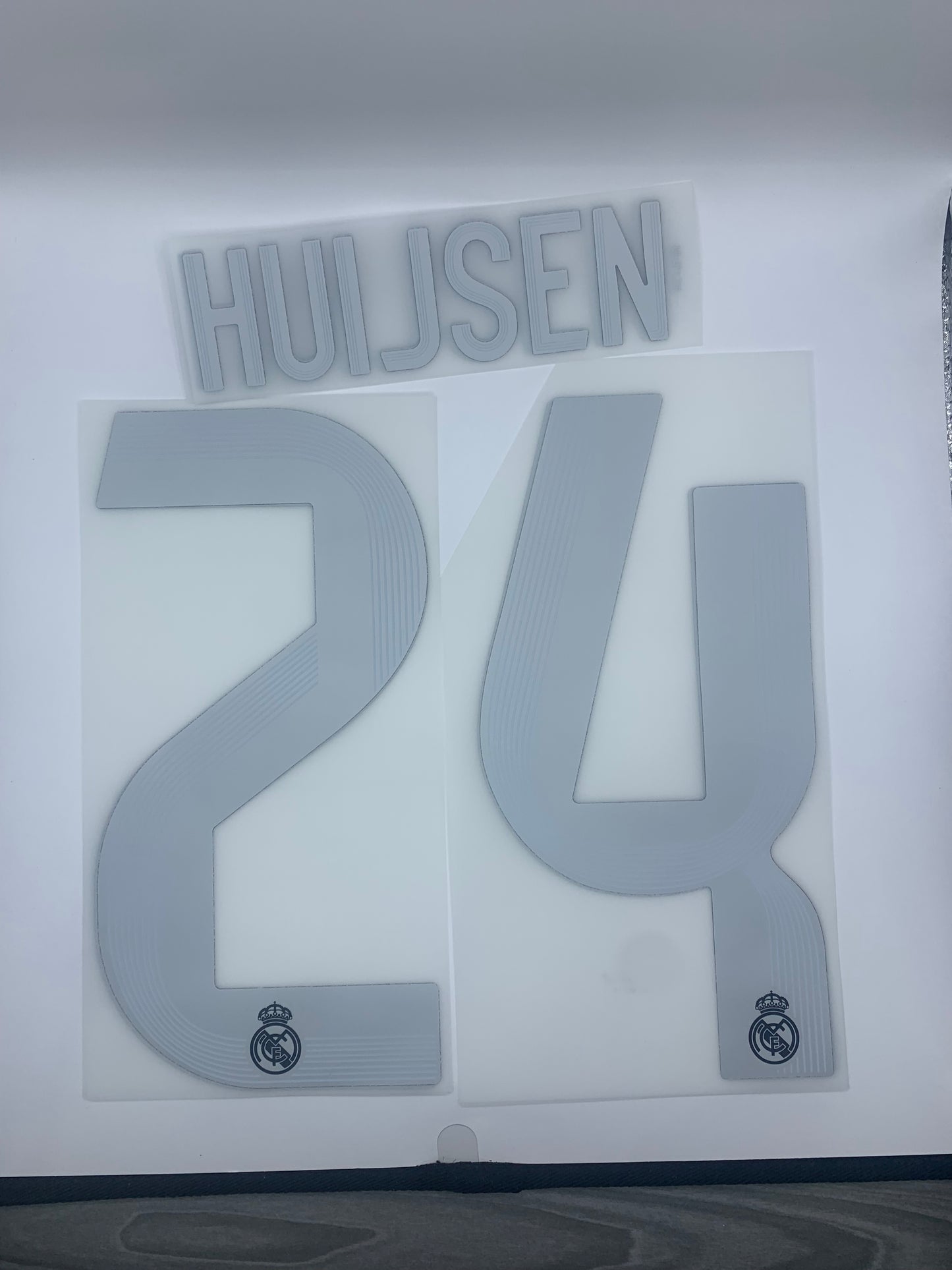Huijsen 24 (Cup Style Printing) - 25-26 Real Madrid Away