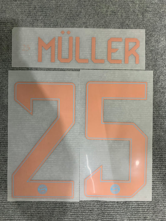 Muller Bayern Visita (Official Printing) - 24-25